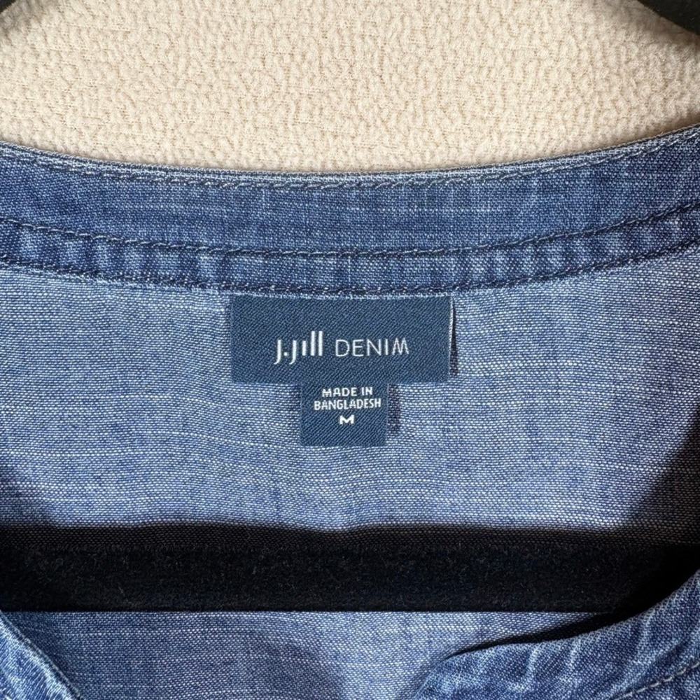 J. Jill Denim Ombre Dip‎ Dye Button Down Shirt Med Blue White Coastal Boho Chic - Picture 3 of 7